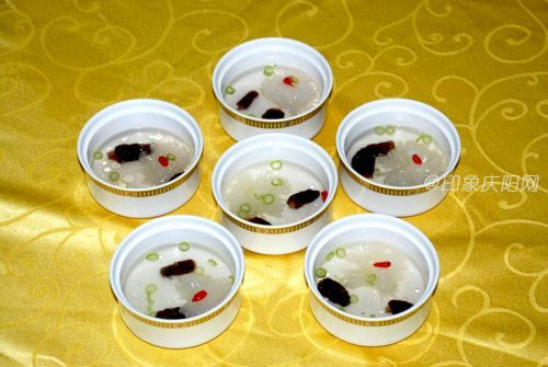 補(bǔ)腎壯陽(yáng)、壯腰益精的慶陽(yáng)子午菌牛髓湯