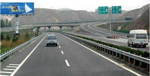 甘肅高速通行費(fèi)新車(chē)型分類(lèi)收費(fèi)標(biāo)準(zhǔn)正式執(zhí)行