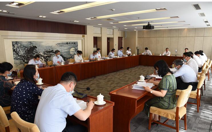 【兩會快訊】甘肅代表團分組審議全國人大常委會工作報告，唐仁健參加第二小組會議并發(fā)言