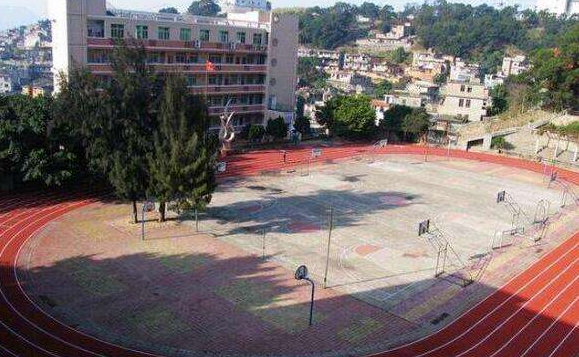 蘭州四城區(qū)初一新生7月23日去對(duì)口學(xué)?？窗?>
        </a><em>蘭州四城區(qū)初一新生7月23日去對(duì)口學(xué)?？窗?/em></li>
    <li><a  target=