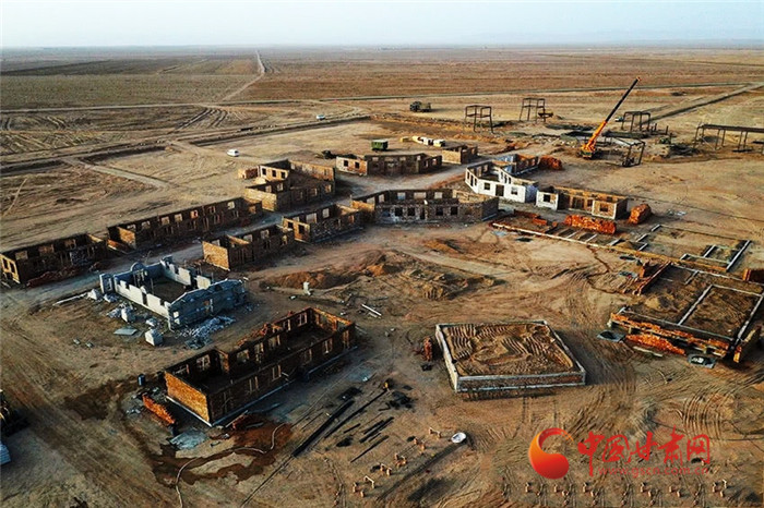 【跟著總書記看甘肅】 紅色影視再現征戰(zhàn)歲月 張掖復原血戰(zhàn)高臺老城