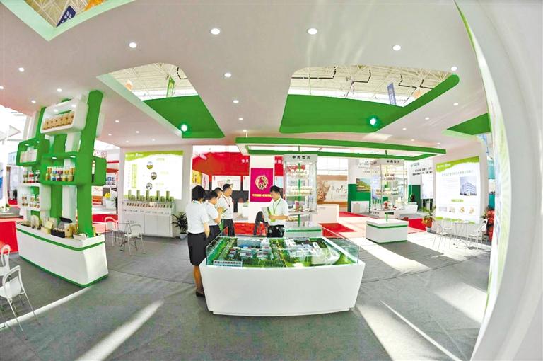 云展示、云推介、云洽談、云簽約 打造永不落幕的網(wǎng)上藥博會