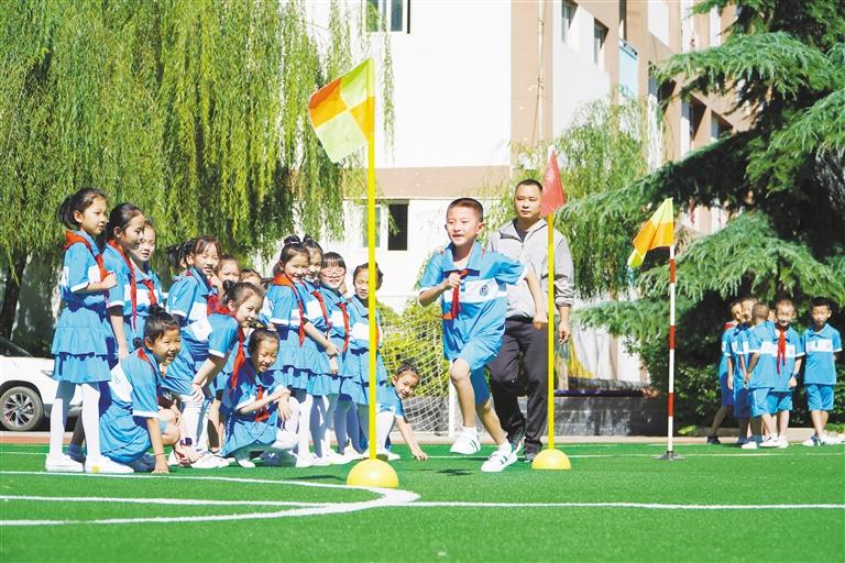 我們開(kāi)學(xué)了！