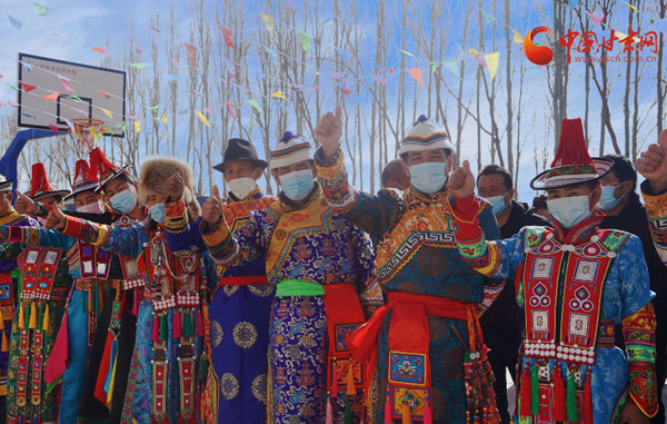 肅南：分紅啦分紅啦！南溝村村民喜領(lǐng)43.3萬元