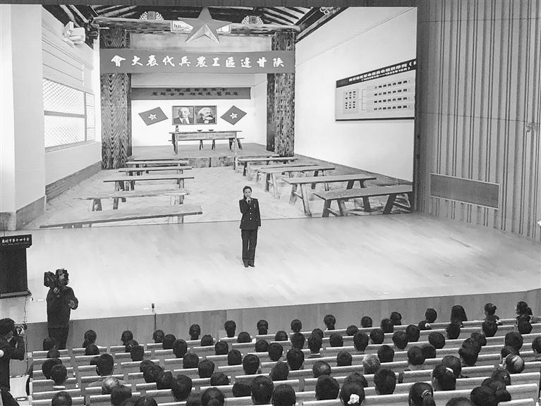 蘭州市開(kāi)展“學(xué)黨史、頌黨恩、跟黨走”紅色文化進(jìn)校園活動(dòng)