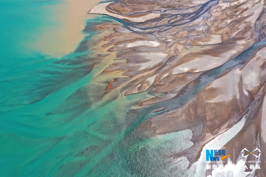 【“飛閱”中國】驚艷！昌馬湖畔：河流繪大地“扇面”