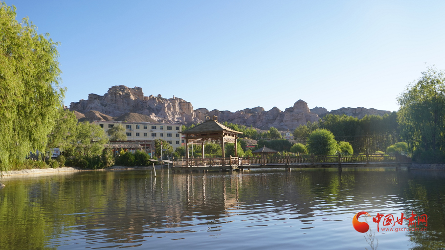 【小康圓夢(mèng)·看甘肅】肅南：鄉(xiāng)村旅游托起百姓富?！敖痫埻搿?>
        </a><em>【小康圓夢(mèng)·看甘肅】肅南：鄉(xiāng)村旅游托起百姓富?！敖痫埻搿?/em></li>
    <li><a  target=