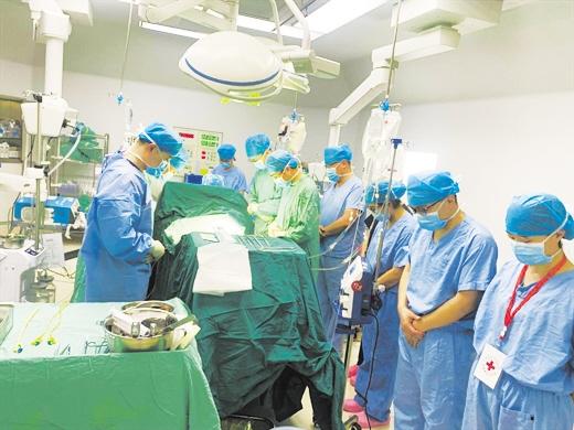 萍萍，謝謝你曾經(jīng)來(lái)過(guò)!蘭州一名11歲女孩不幸離世，父母捐獻(xiàn)女兒器官