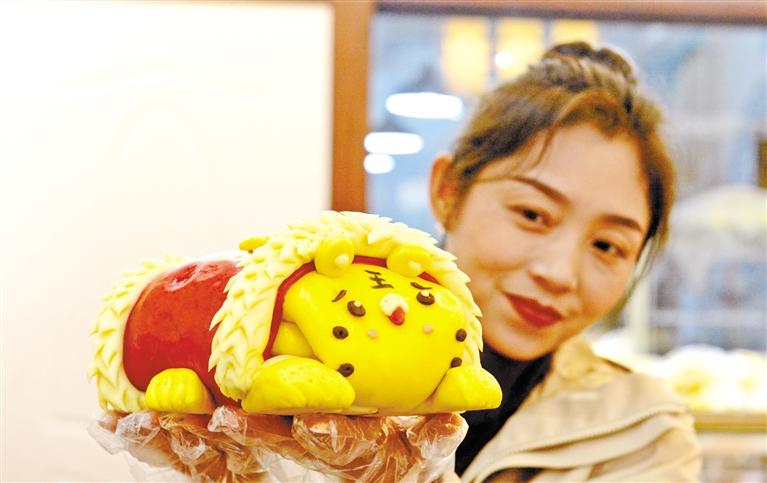 小老虎花餑餑，你舍得吃嗎？