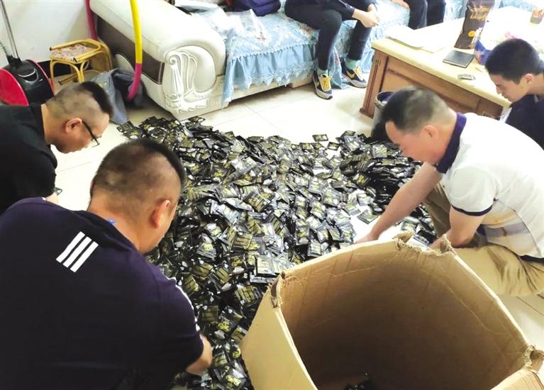 “減肥咖啡”竟含違禁藥 蘭州警方破獲特大網(wǎng)絡(luò)生產(chǎn)、銷售有毒、有害食品案