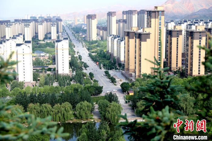 圖為樂都朝陽山片區(qū)?！⊙Φ?攝