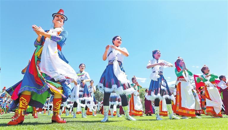 裕固族歌舞表演 王將